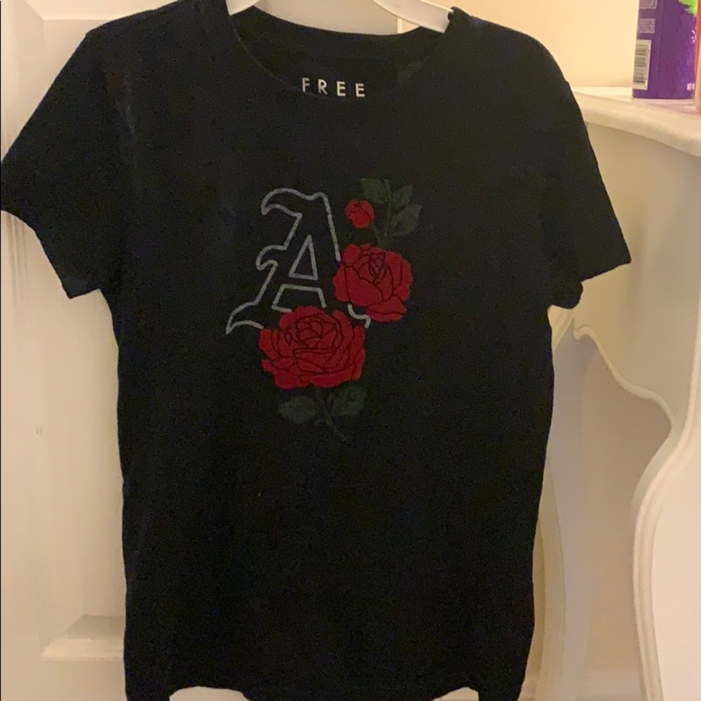 Used t-shirt from Aeropostale
